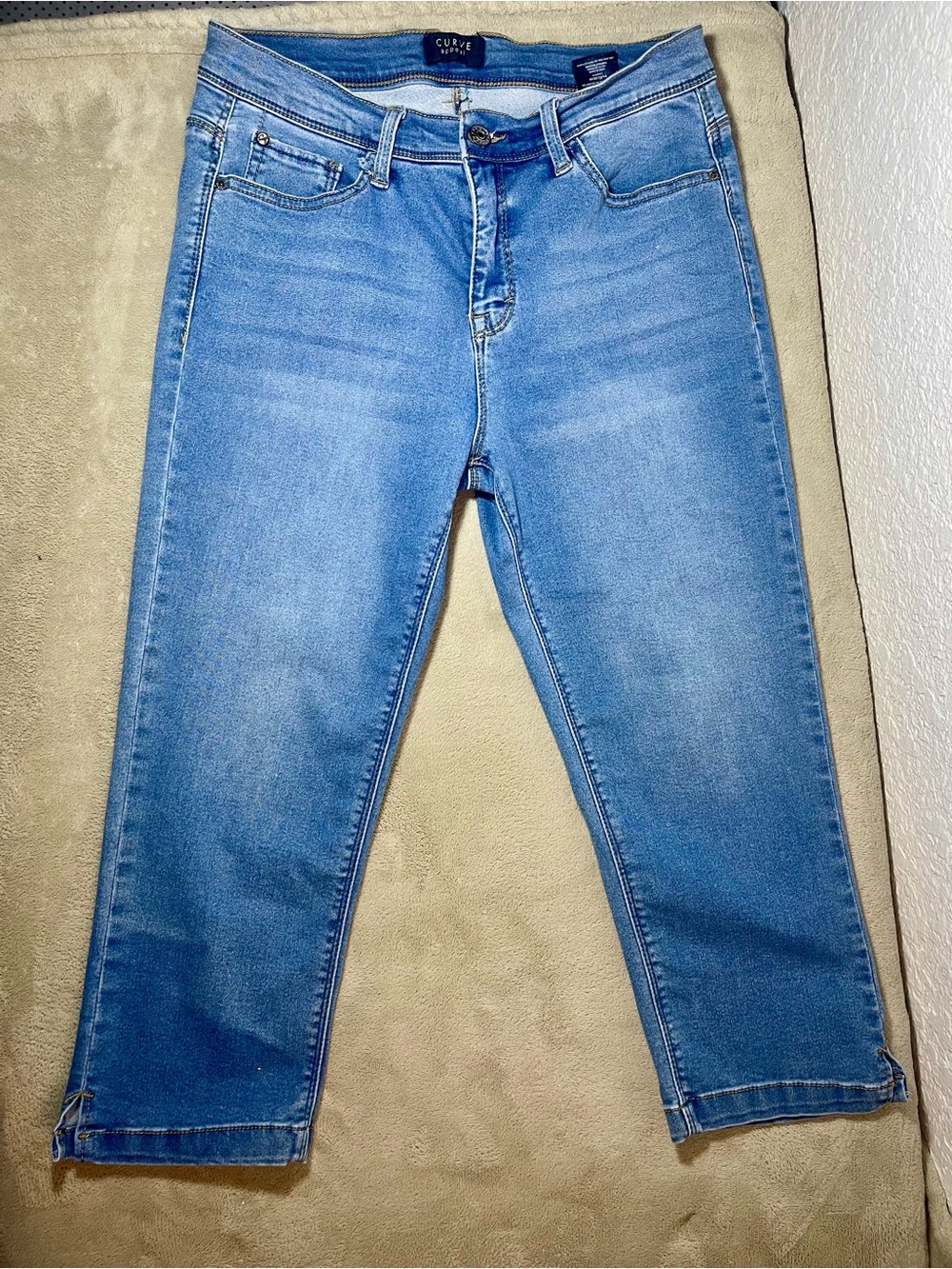 Curve + Plus Light Blue Cropped Women's Jeans
